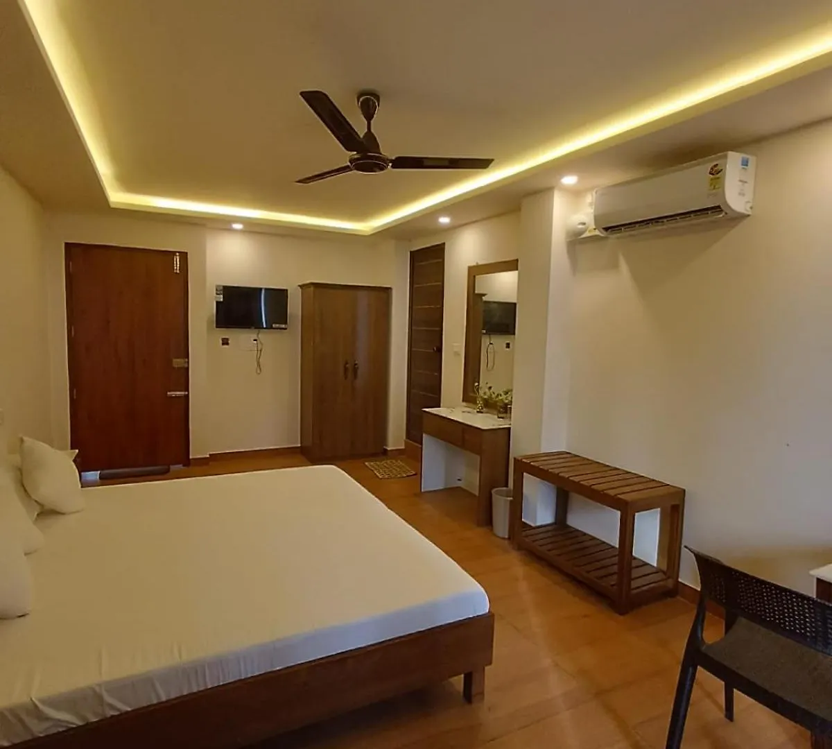 ***  Kappil Meadows Hotel Varkala India